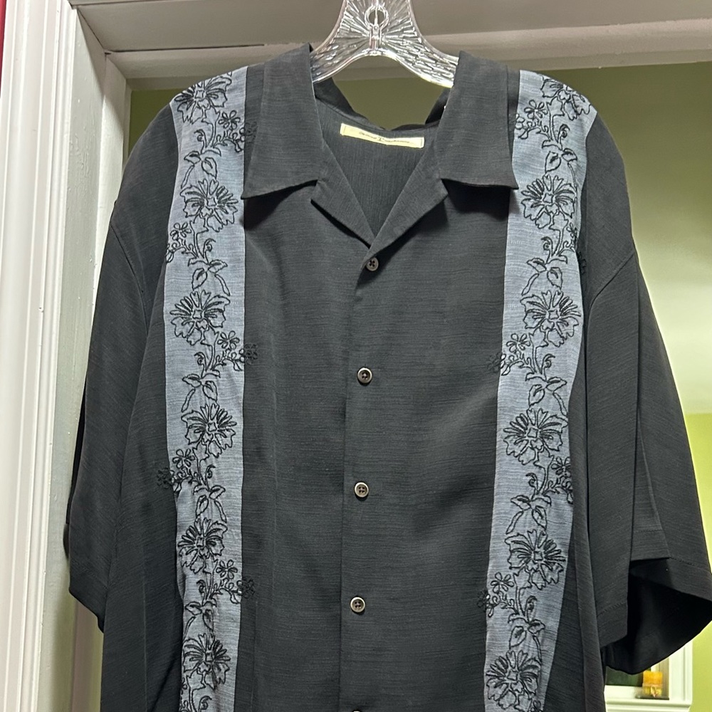 TOMMY BAHAMA
